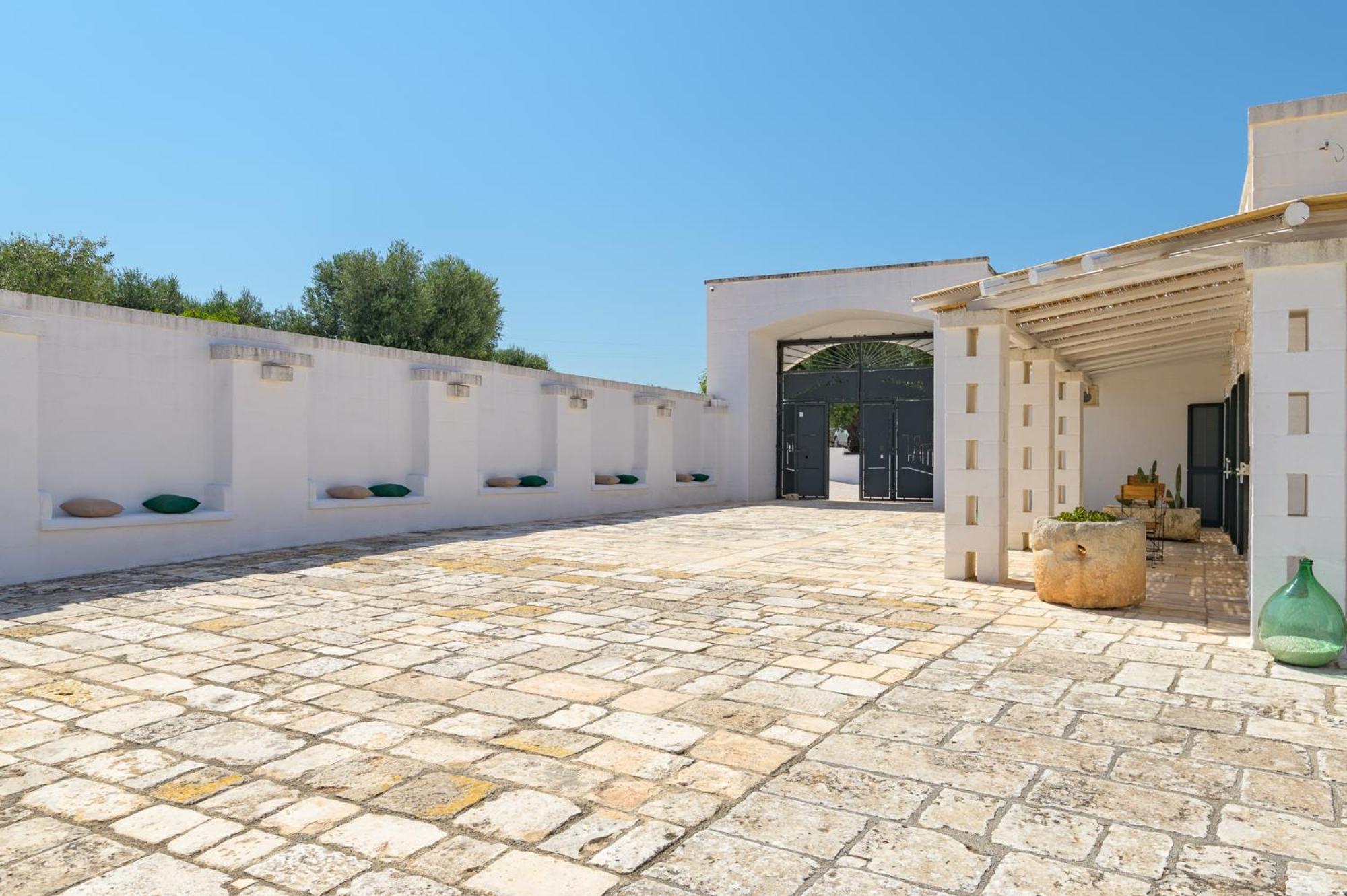 Masseria Abadia Uno Ostuni Ngoại thất bức ảnh